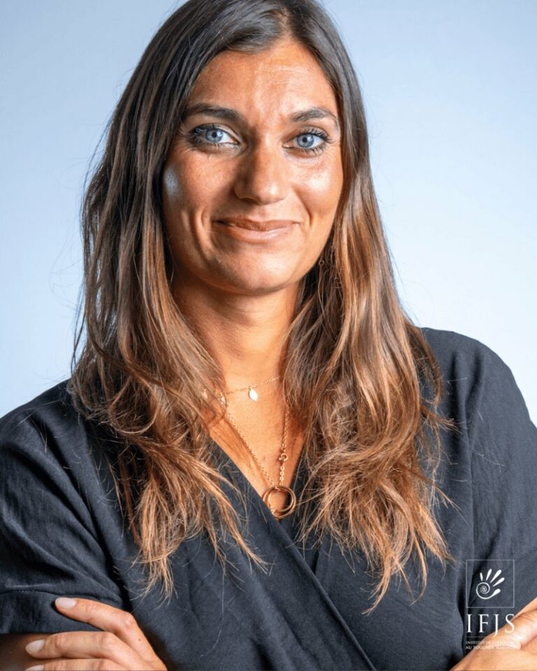 Marion Flores-Chaillie, formatrice IFJS en Toucher-Massage®, domaine santé